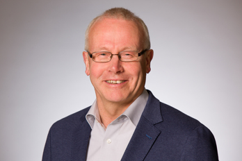 Herr Werner Schnieders