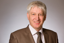Herr Uwe Dietrich