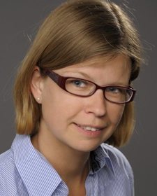 Frau Silke Johanning-Sturm