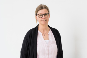 Frau Silke Johanning-Sturm